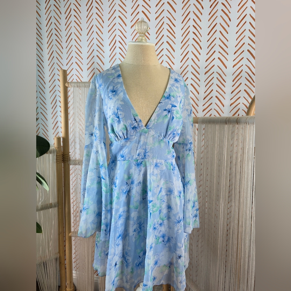 Chic Blue Floral Midi Dress